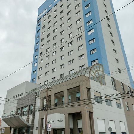 Hotel Executive Arapongas Экстерьер фото