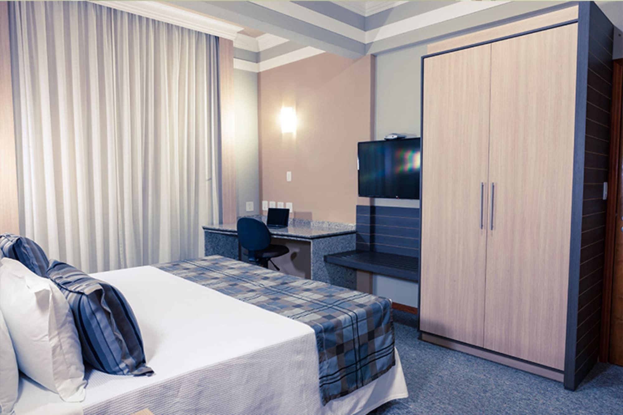 Hotel Executive Arapongas Экстерьер фото